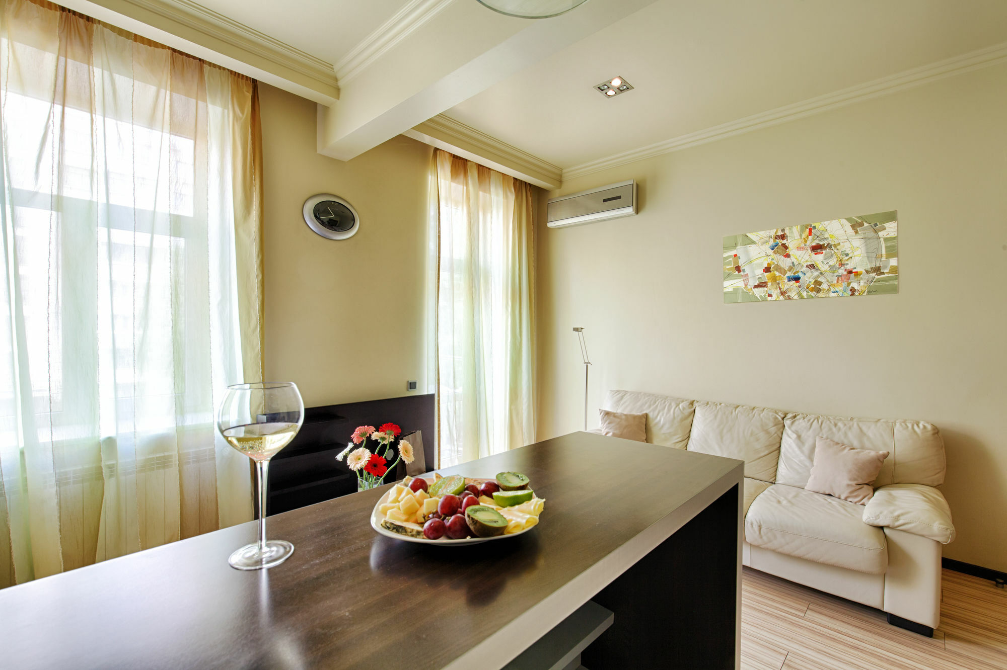 Boutique Apart-Hotel Sherborne Kiev Ngoại thất bức ảnh